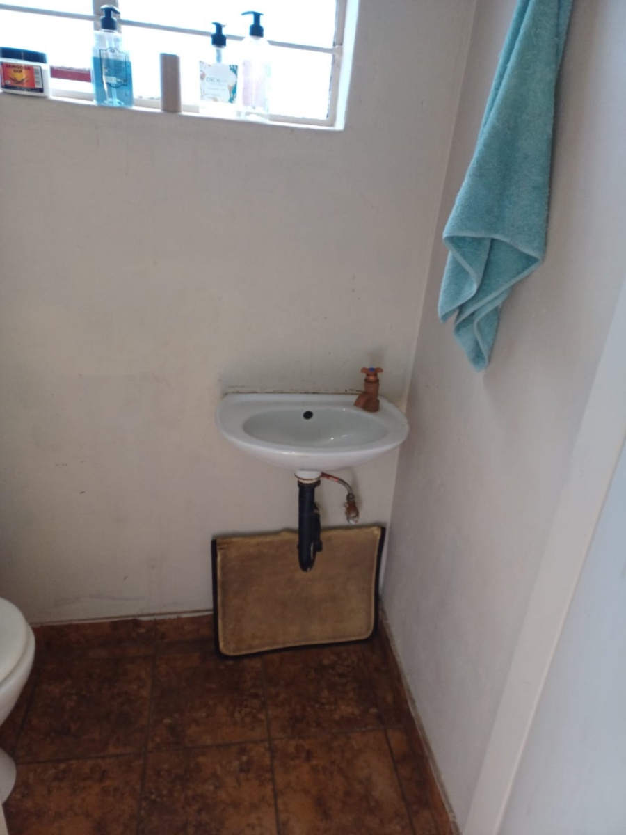 Commercial Property for Sale in Luipaardsvlei Gauteng