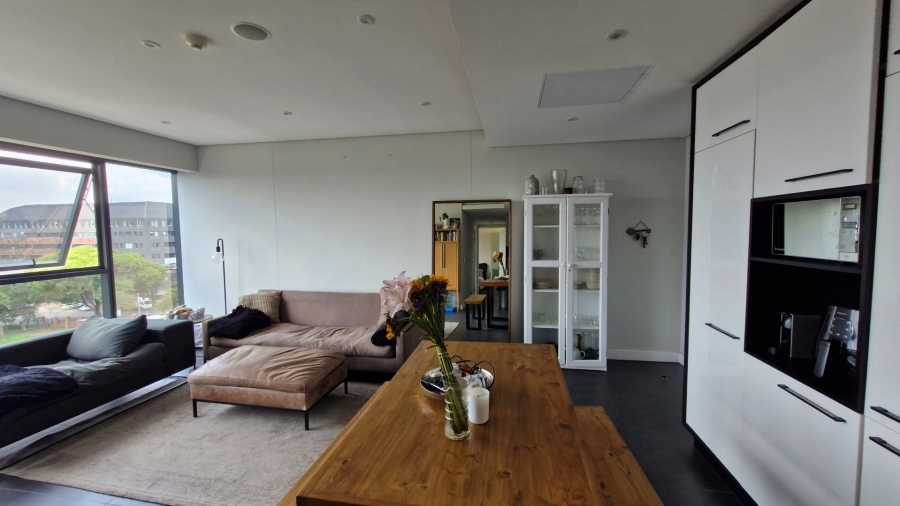 To Let 2 Bedroom Property for Rent in Rosebank Gauteng
