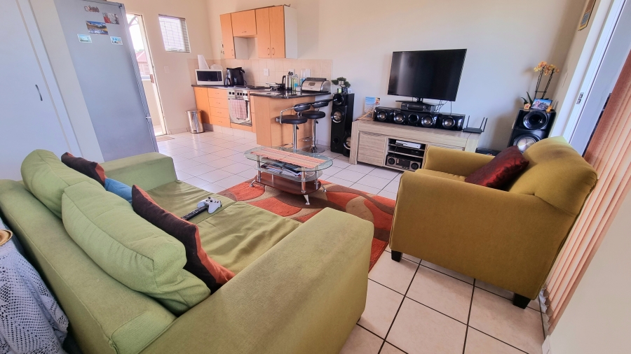 1 Bedroom Property for Sale in Noordwyk Gauteng