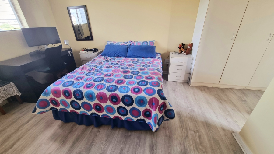 1 Bedroom Property for Sale in Noordwyk Gauteng