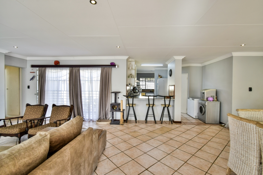 3 Bedroom Property for Sale in Moreleta Park Gauteng