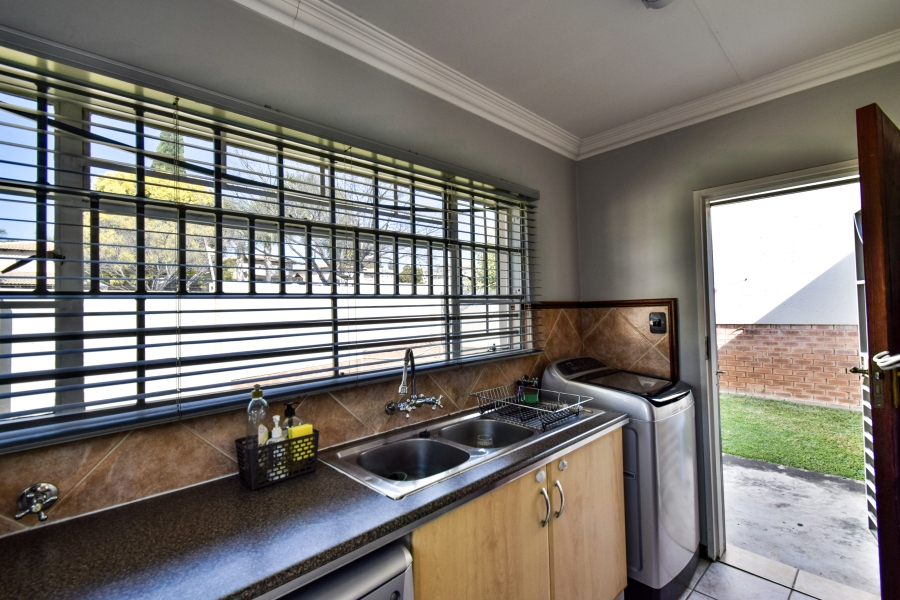 3 Bedroom Property for Sale in Moreleta Park Gauteng
