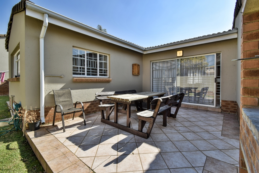 3 Bedroom Property for Sale in Moreleta Park Gauteng