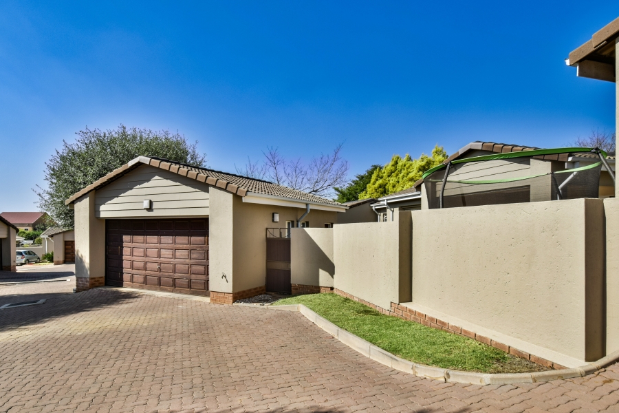 3 Bedroom Property for Sale in Moreleta Park Gauteng