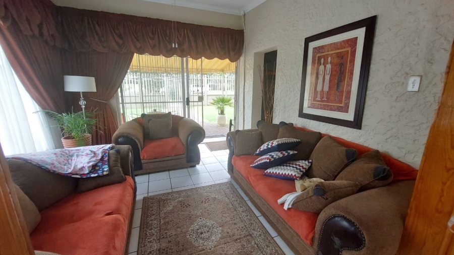 3 Bedroom Property for Sale in Nanescol Gauteng