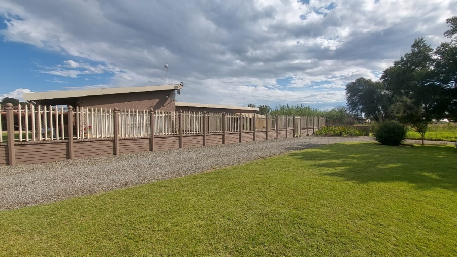 3 Bedroom Property for Sale in Nanescol Gauteng