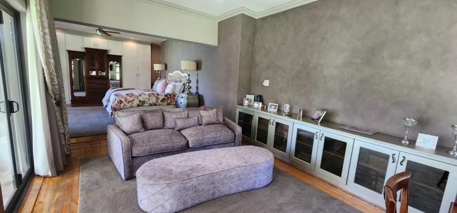 5 Bedroom Property for Sale in Marlbank Gauteng