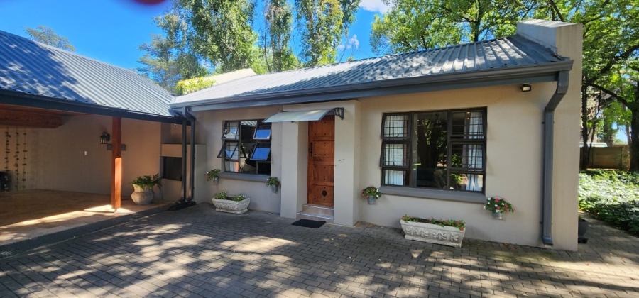 5 Bedroom Property for Sale in Marlbank Gauteng