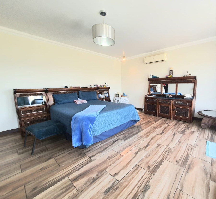 4 Bedroom Property for Sale in Marlbank Gauteng