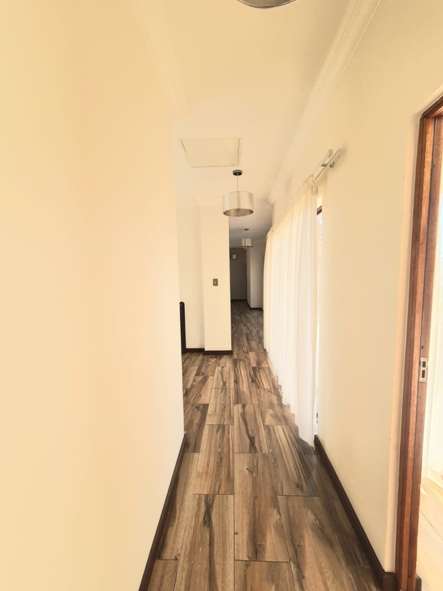 4 Bedroom Property for Sale in Marlbank Gauteng
