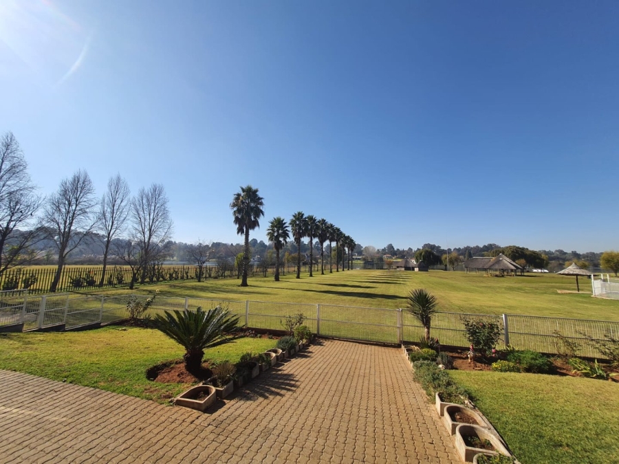 4 Bedroom Property for Sale in Marlbank Gauteng