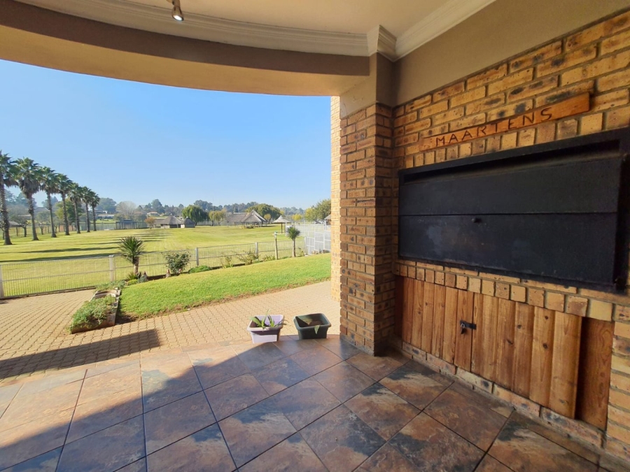 4 Bedroom Property for Sale in Marlbank Gauteng