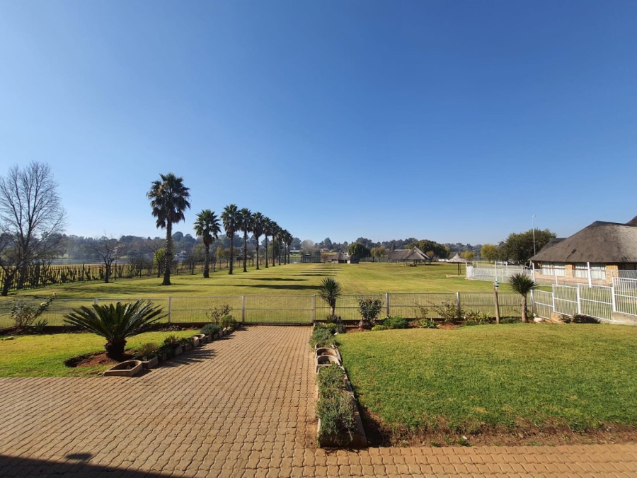 4 Bedroom Property for Sale in Marlbank Gauteng