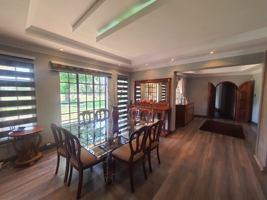 7 Bedroom Property for Sale in Lochvaal Gauteng