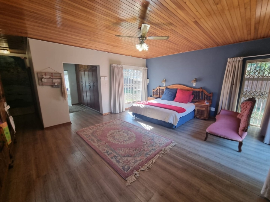6 Bedroom Property for Sale in Kaalplaats Gauteng
