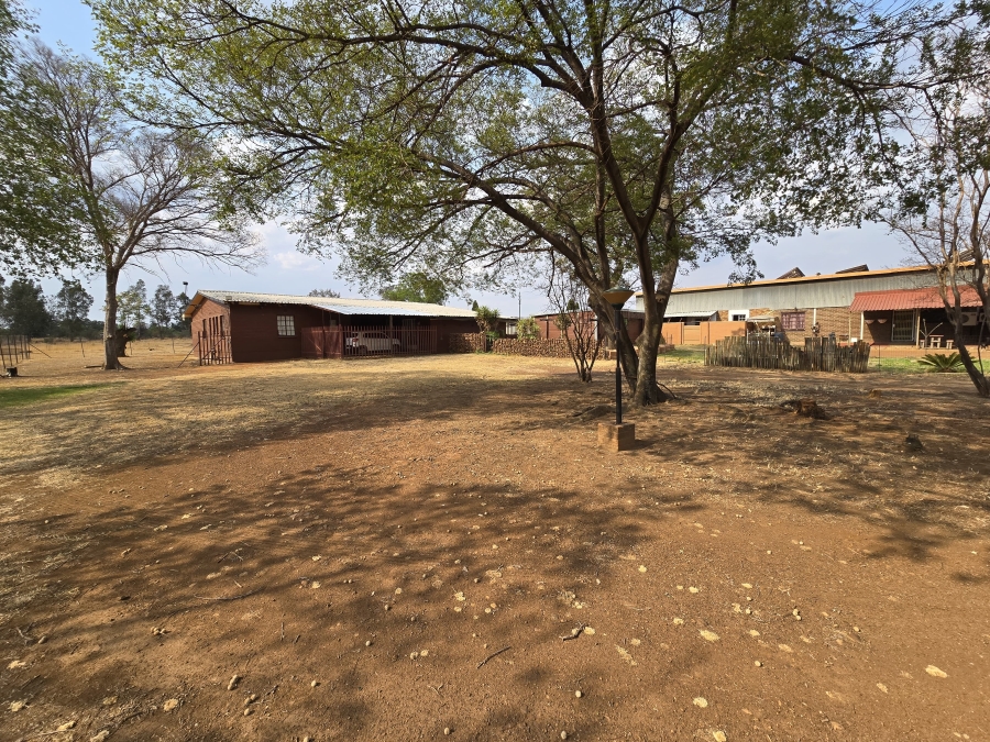 4 Bedroom Property for Sale in Mantevrede Gauteng