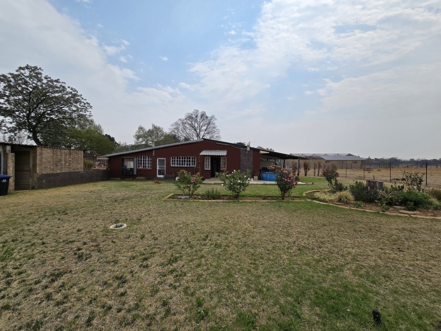 4 Bedroom Property for Sale in Mantevrede Gauteng