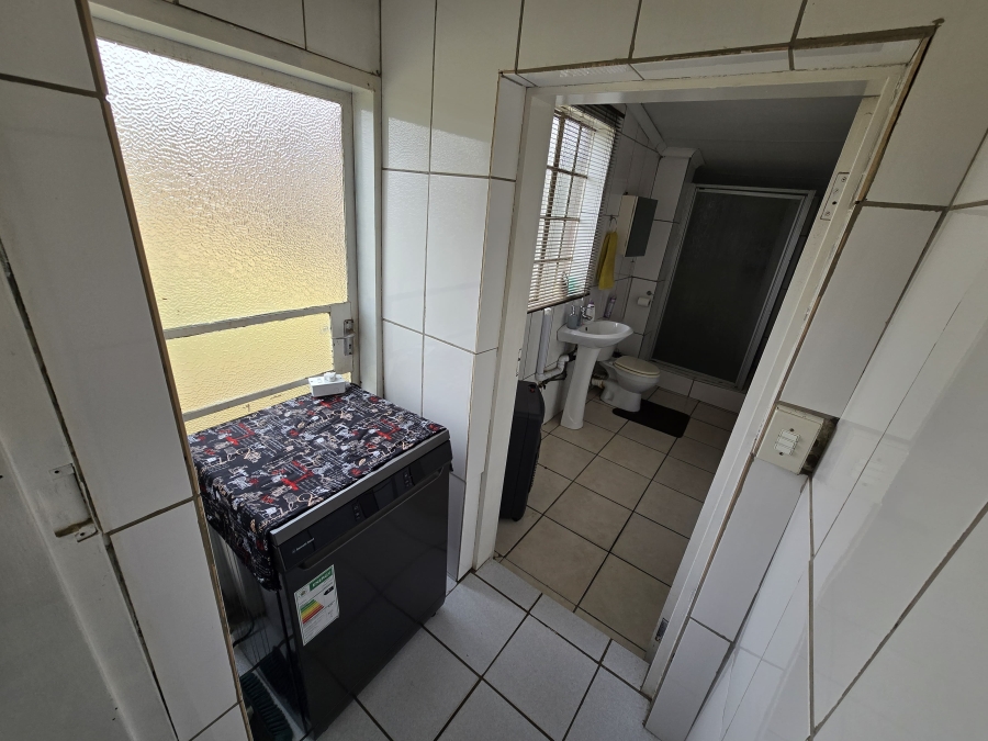 4 Bedroom Property for Sale in Mantevrede Gauteng
