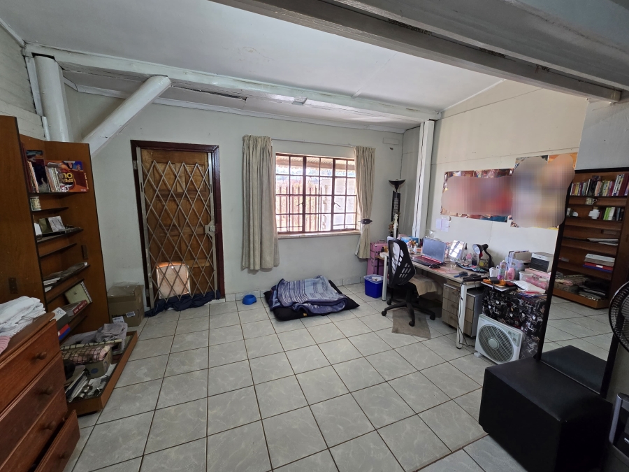 4 Bedroom Property for Sale in Mantevrede Gauteng