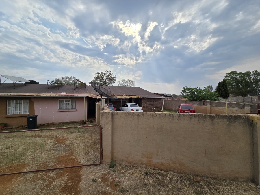 4 Bedroom Property for Sale in Mantevrede Gauteng