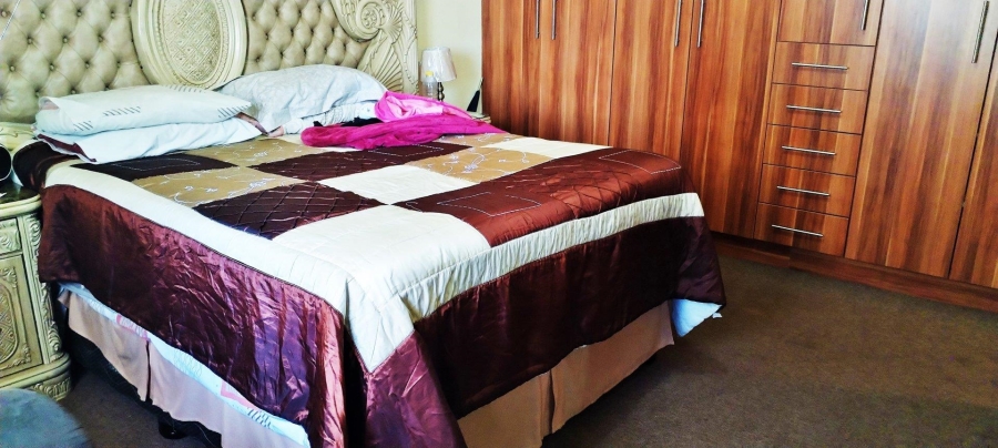 3 Bedroom Property for Sale in Randgate Gauteng