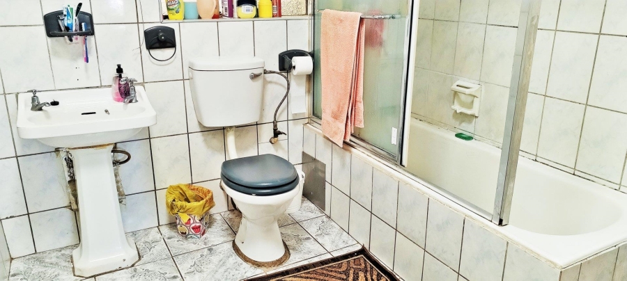 3 Bedroom Property for Sale in Randgate Gauteng