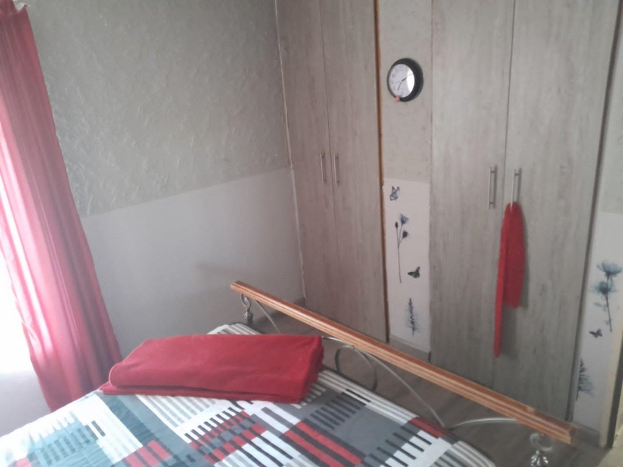 4 Bedroom Property for Sale in Eike Park Gauteng