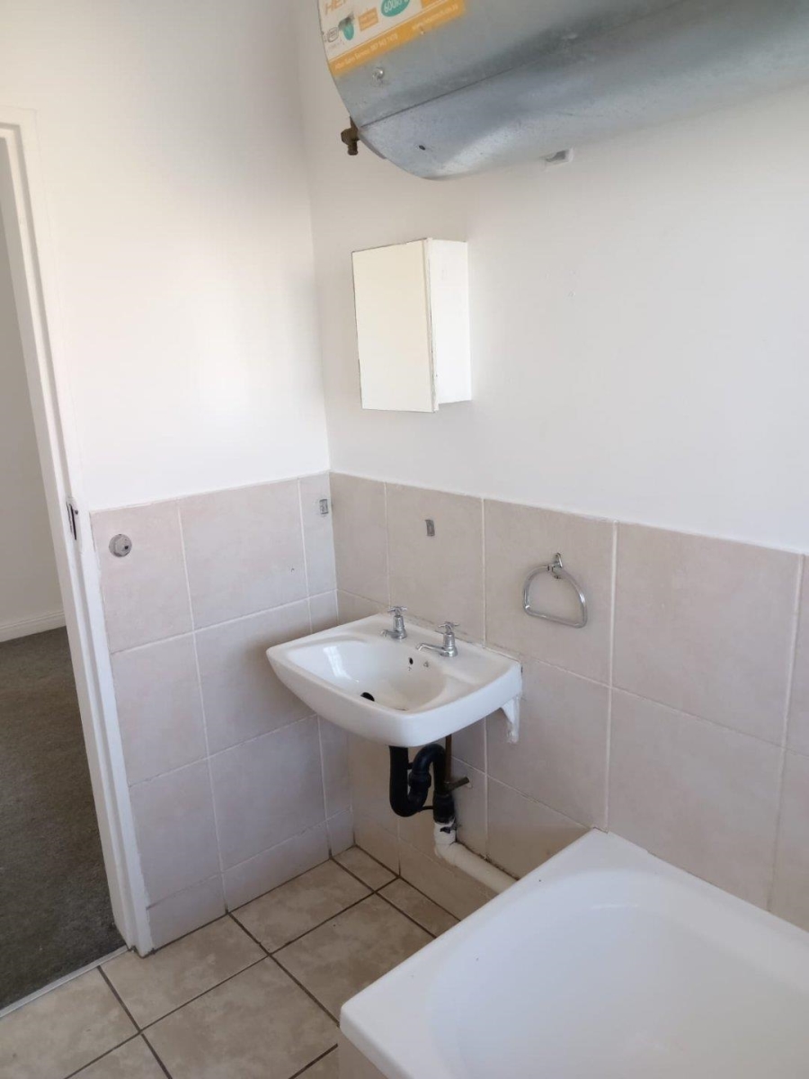 2 Bedroom Property for Sale in Randgate Gauteng