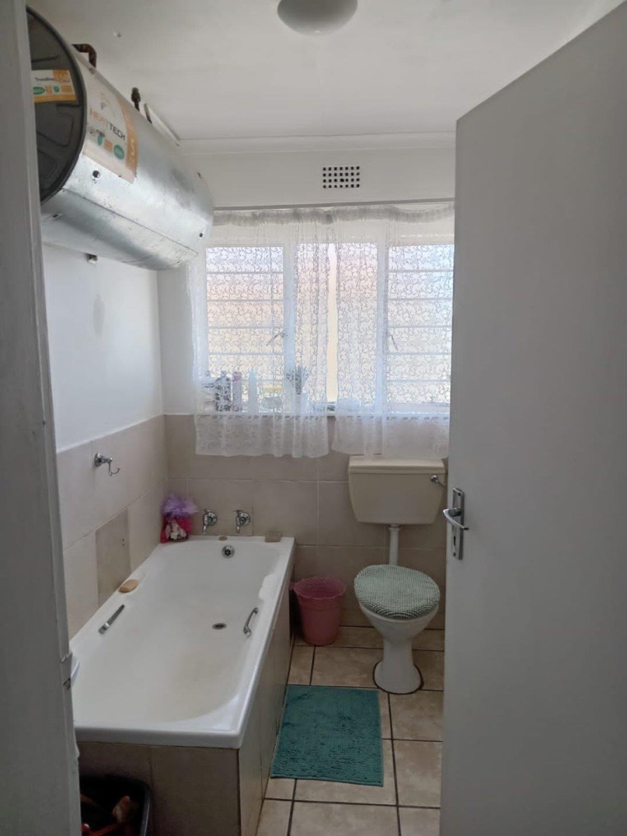2 Bedroom Property for Sale in Randgate Gauteng
