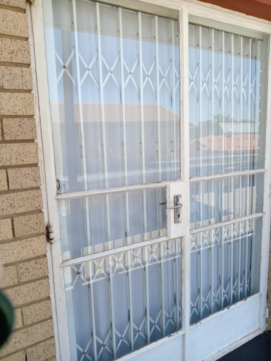 2 Bedroom Property for Sale in Randgate Gauteng