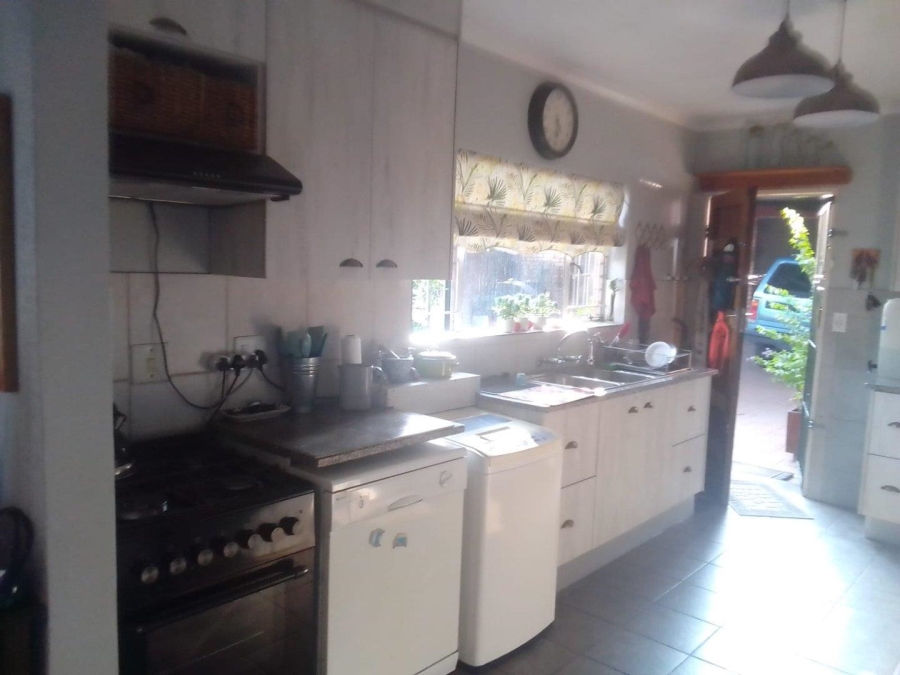 3 Bedroom Property for Sale in Helikonpark Gauteng