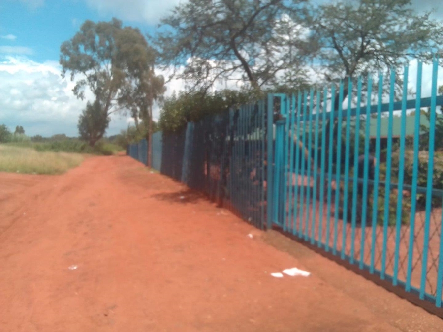 3 Bedroom Property for Sale in Tarlton Gauteng