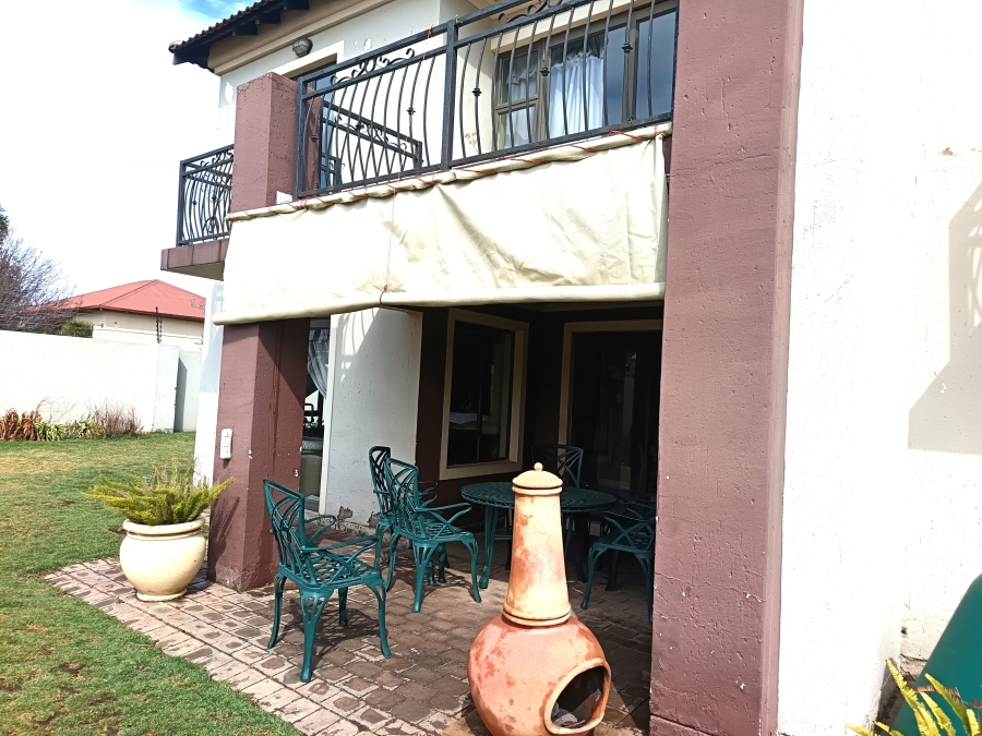 3 Bedroom Property for Sale in Sonneveld Gauteng