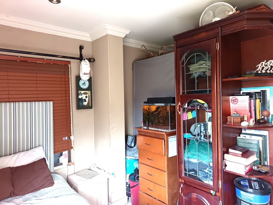 3 Bedroom Property for Sale in Sonneveld Gauteng