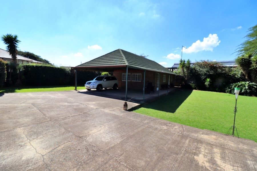 4 Bedroom Property for Sale in Primrose Gauteng