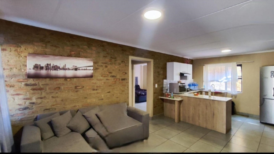 2 Bedroom Property for Sale in Pomona Gauteng