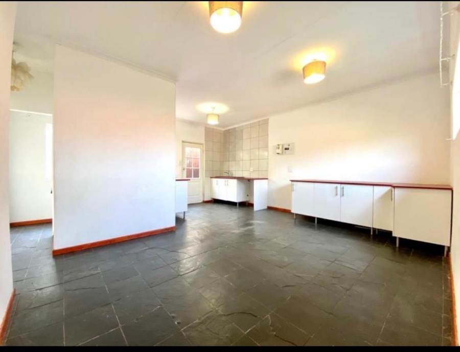 2 Bedroom Property for Sale in Orange Grove Gauteng