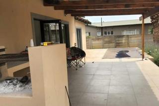 3 Bedroom Property for Sale in Northmead Gauteng