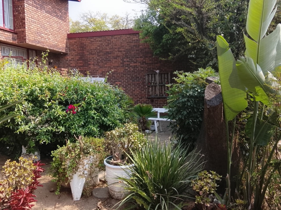 2 Bedroom Property for Sale in The Hill Gauteng