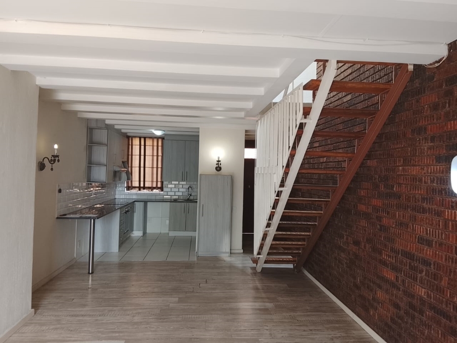 2 Bedroom Property for Sale in The Hill Gauteng