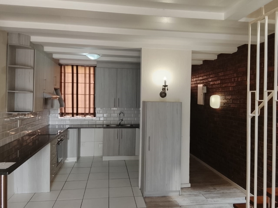 2 Bedroom Property for Sale in The Hill Gauteng