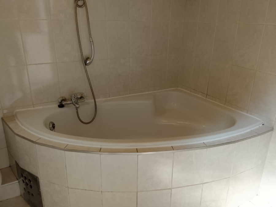 2 Bedroom Property for Sale in The Hill Gauteng