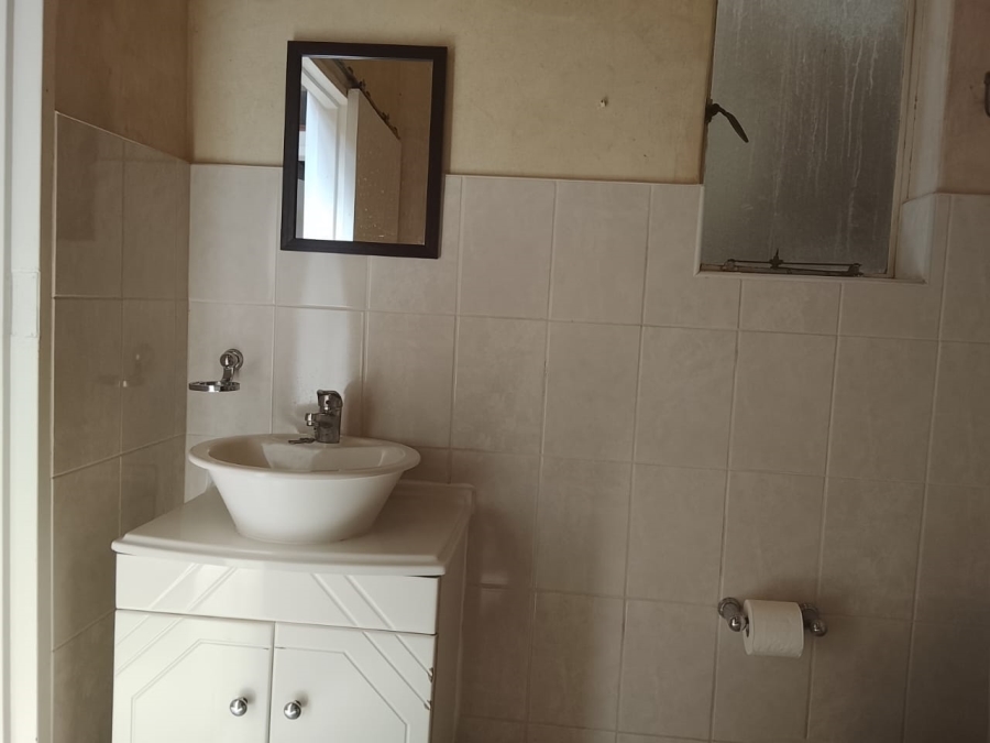 2 Bedroom Property for Sale in The Hill Gauteng