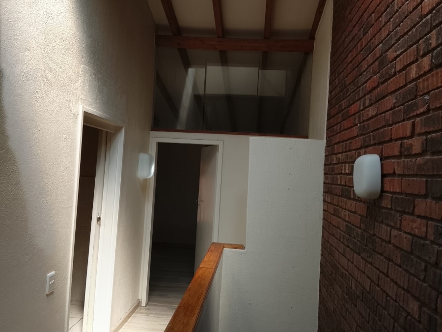 2 Bedroom Property for Sale in The Hill Gauteng