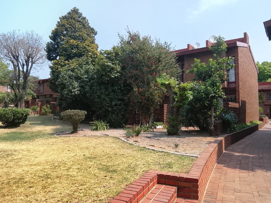 2 Bedroom Property for Sale in The Hill Gauteng