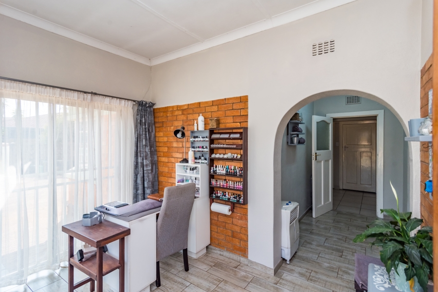 4 Bedroom Property for Sale in Kenmare Gauteng