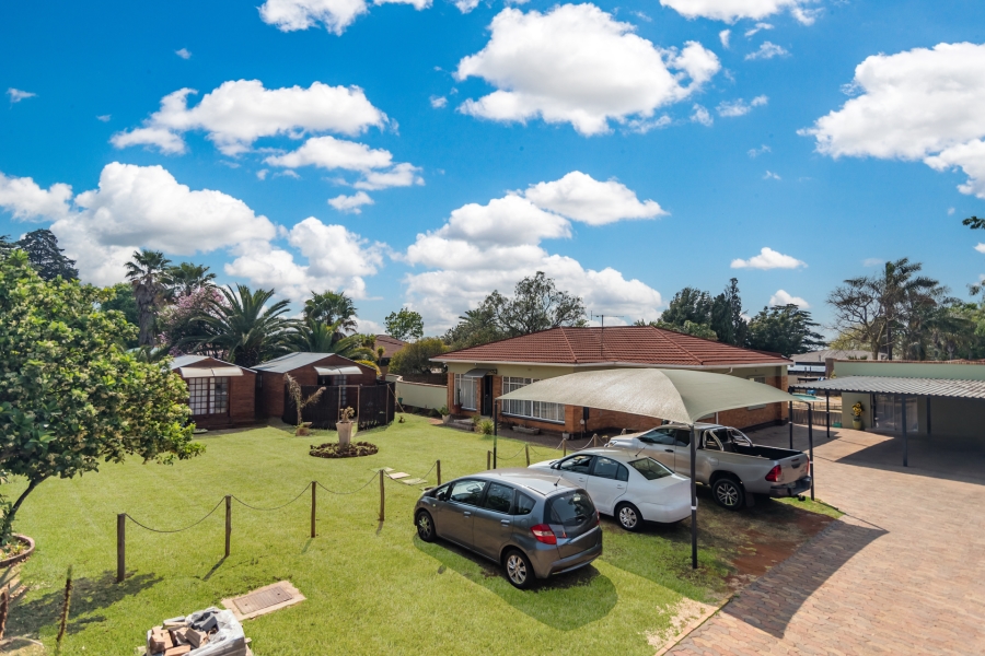 4 Bedroom Property for Sale in Kenmare Gauteng