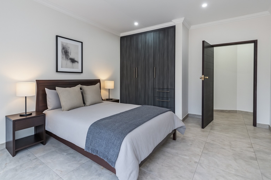 4 Bedroom Property for Sale in Roodekrans Gauteng