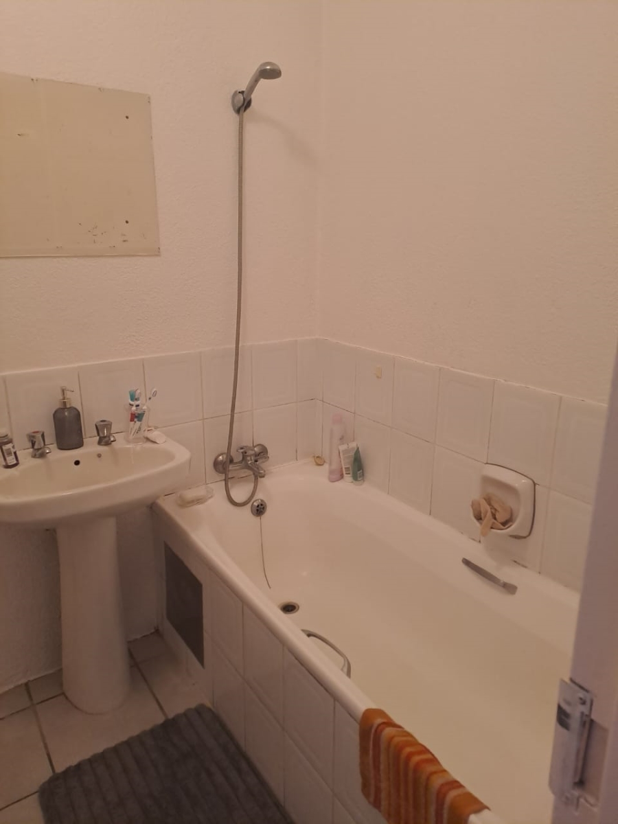 2 Bedroom Property for Sale in Three Rivers Proper Gauteng