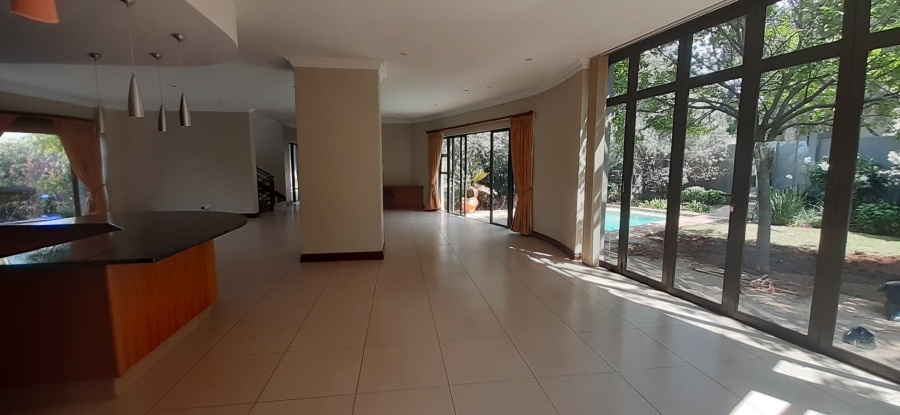 To Let 4 Bedroom Property for Rent in Waterkloof Ridge Gauteng